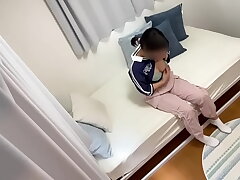 Momoka's Solo Masturbation