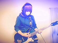 Amateur Japanese Rockstar Gets Creampied