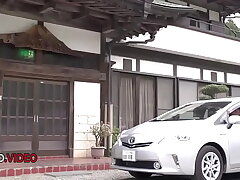 Kinky Kimono Babe's Wild Sex